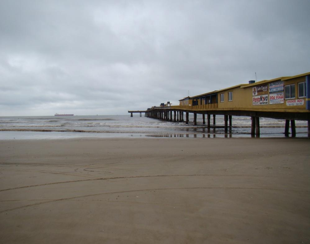 Figura 13. Vista da plataforma a partir da praia. Fonte: Arquivo pessoal (20