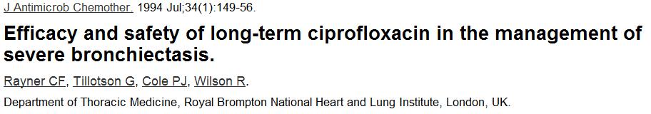 Estudo retrospetivo de 10 doentes que efetuaram tratamento continuo com ciprofloxacina durante 90 dias 90% doentes estava colonizado (50% P. aeruginosa, 30% H. influenza, 10% S.