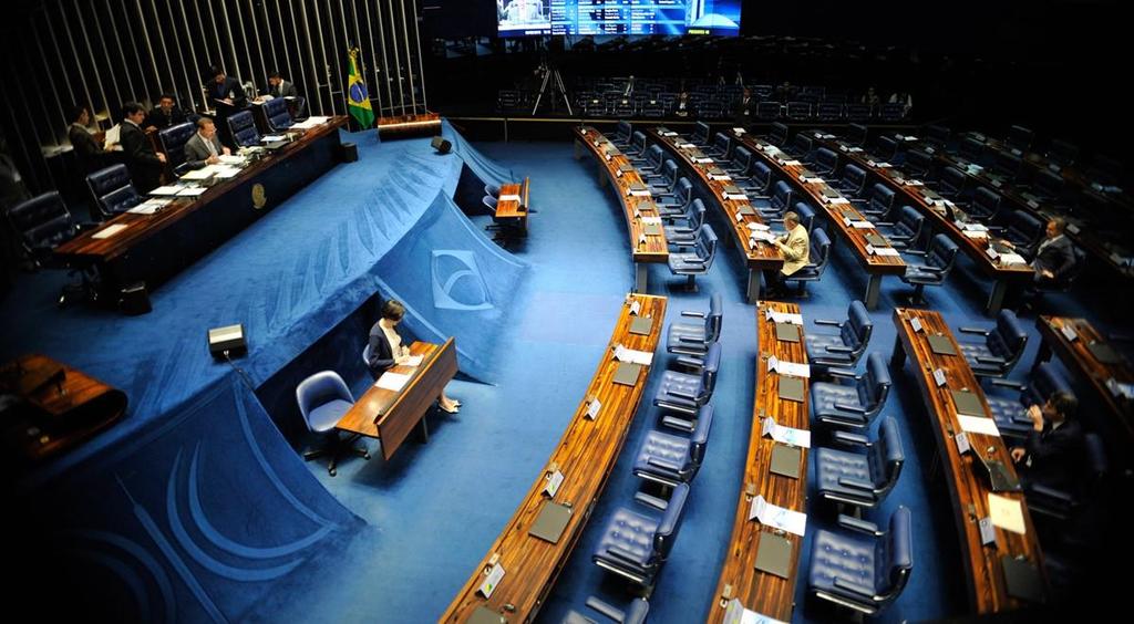 38 38 Os brasileiros acreditam que as mulheres representam 19% dos políticos