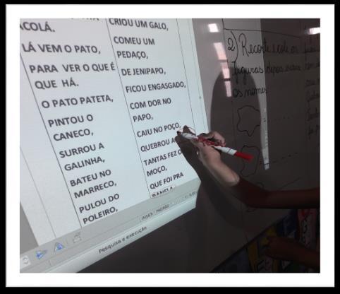 Quantos parágrafos tem? Esse texto é qual gênero? Porque? O que tem em sua estrutura para ser esse gênero? Quantos versos e quantas estrofes? Quais os personagens desse texto?