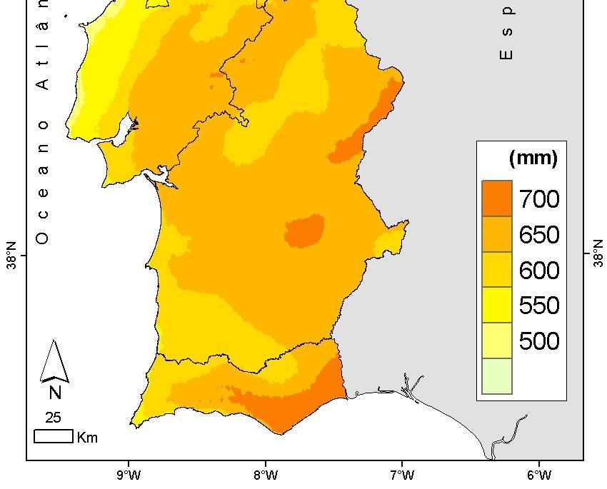 2015, estimada com base em análises do modelo numérico ALADIN, e segundo o método da FAO.