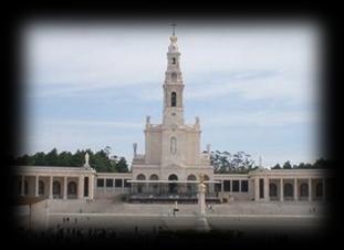 Porta de Jaffa e Mercado Árabe. À seguir, visita a Aldeia de Ein Karen (Igreja de São João Batista e Igreja da Visitação) - Santa Missa. Jantar com a entrega do Certificado do Peregrino.