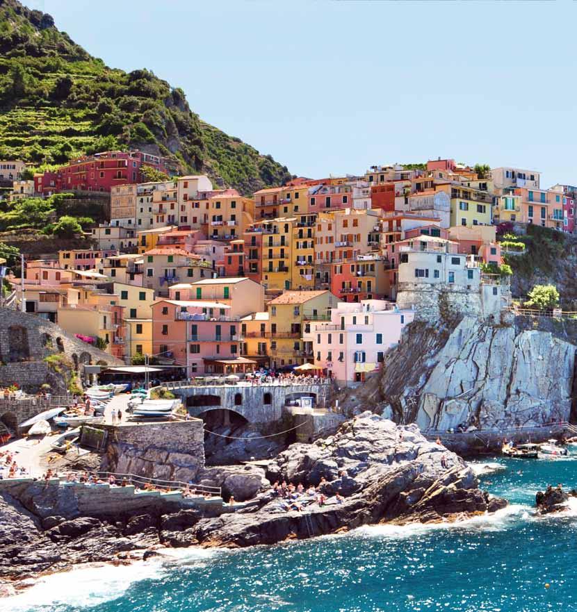 Belezas naturais e lugares históricos O Mediterrâneo é famoso por seu clima e encantos de cada cidade, por sua história e suas culturas.