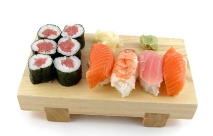 Niguiri Sushi Código interno: 93123 / cód barras: 59824 Sushi de Atum (2 un) R$ 5,90 Tuna sushi (2 units) Sushi de Atum c/ Tartar de Cebolinha e Gengibre
