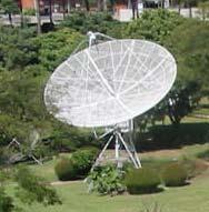 CAPITULO 1 - INTRODUÇÃO O BSS opera em conjunto com uma antena parabólica de 9 m de diâmetro, instalada no campus do INPE em São José dos Campos (Figura 1).