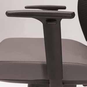 Opcional: AC095 - Apoyabrazos regulables 1631i Cadeira giratória, espaldar médio, assento e encosto em tecido. O encosto possui regulagem de altura.