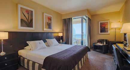 CASINO HOTEL SOLVERDE ESPINHO SPA & WELLNESS CENTER UM MAR DE TRANQUILIDADE Situado na praia da Granja, o Hotel Solverde Spa & Wellness Center potencia uma atmosfera de puro conforto e relax.