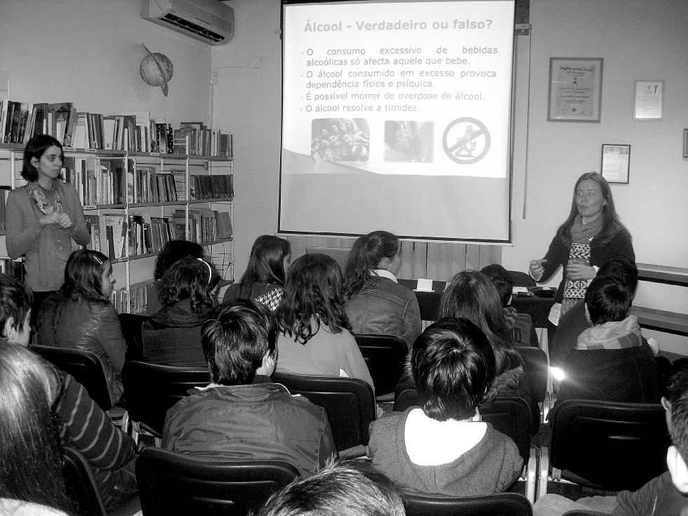 PALESTRAS SUBSTÂNCIAS PSICOATIVAS No dia 16 de Janeiro, realizou- -se uma palestra sobre as Substâncias Psicoativas na biblioteca da nossa escola.