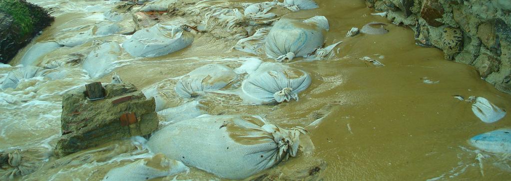 natural dos sedimentos, blocos de rochas soltas nas obras de