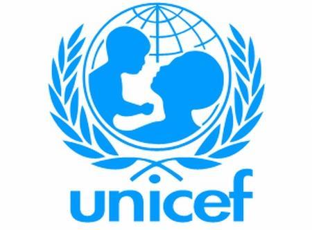Fundo das Nações Unidas para a Infância (UNICEF) Promove a defesa dos direitos das
