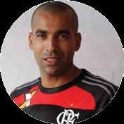 Flamengo: 12 #19 Alan Patrick Data de nascimento: 13/05/1991 Jogos pelo Flamengo: 34 Gols: 7 Atacantes: #7 Marcelo Cirino Data de nascimento: