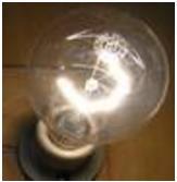 25 - Uma lâmpada alimentada sob a ddp de 120V dissipa uma potência de 40W. Calcule: a) a intensidade da corrente elétrica; b) a resistência elétrica da lâmpada.