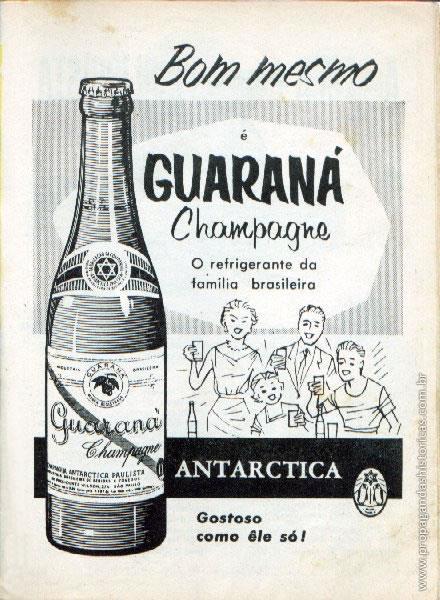 65 Figura 1: anúncios de meados da década de 1930. A Propaganda se trata da época de lançamento do refrigerante, meados de 1930 onde as propagandas ainda eram em preto e branco.