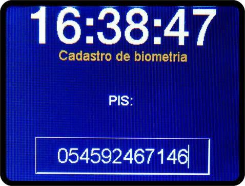 Após a inserção do CPF, será solicitado o PIS do funcionário correspondente ao da digital a ser cadastrada.