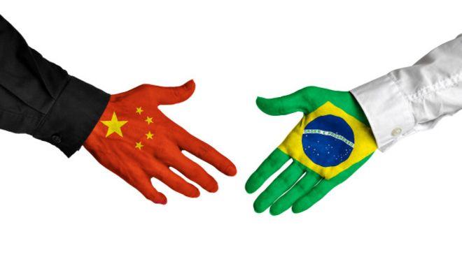 - Principal parceiro comercial brasileiro - absorveu 16% das trocas comerciais brasileiras em 2012 - o intercâmbio comercial brasileiro com o país