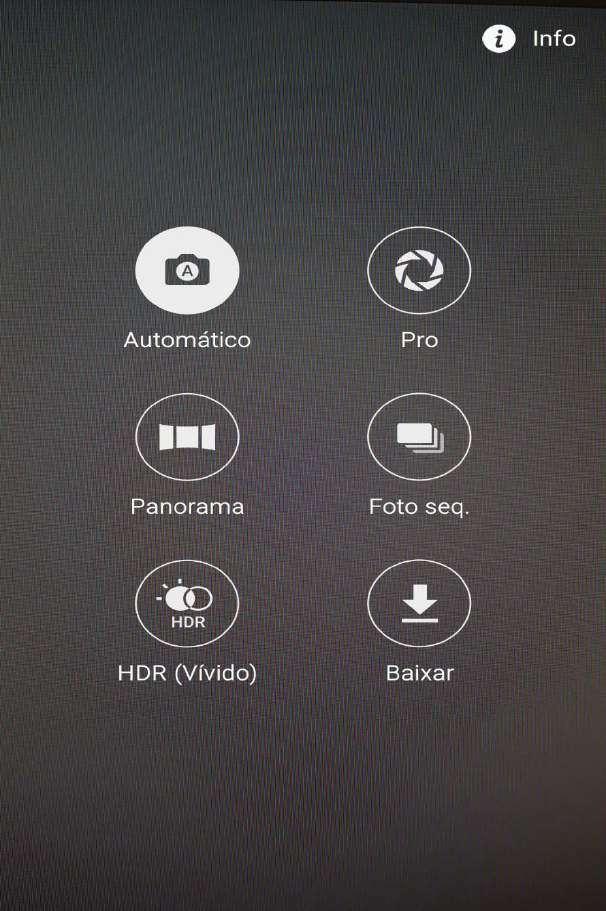 ORIENTAÇÕES PARA CAPTURA DE IMAGENS Ao abrir a câmera para captura das imagens verifique se o flash (desenho de um raio) está em modo automático.