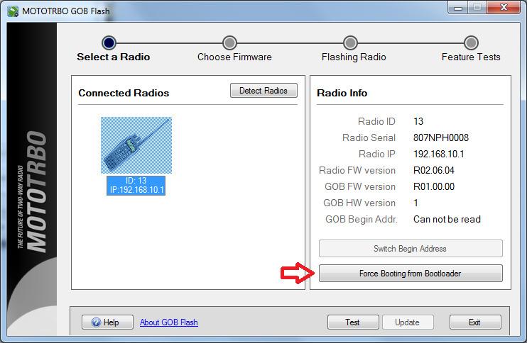 Figura 01 - Rádio conectado Caso essa opção não esteja disponível, clique em Force Booting from Bootloader (Figura 02) e aguarde enquanto o rádio é reiniciado.