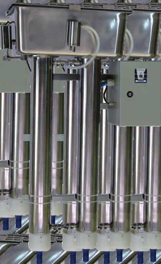 DESTILADORES DE ÁGUA Destiladores de Água tipo "Pilsen" Novatecnica para uso geral em laboratórios no processo de purificação de água.