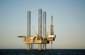 Oportunidades Locação de plataformas petrolíferas (Oil-rig lease) Empresa mãe Dividendos RF=0%