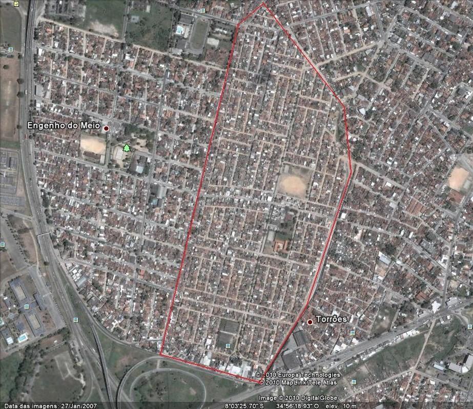 Fig. 01. Perímetro do Atual Bairro de Roda de Fogo delimitado em vermelho. Fonte: Google Earth. 2009.