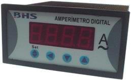 Amperímetro digital para corrente alternada - BDI-E294A Características Medição em Corrente Alternada c.a (~). Campo de medição 0,5~5A direta. Programável para qualquer TC/5A de medição até 9999A.