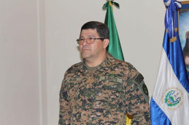 General Rafael Melara, chefe do Estado-Maior Conjunto das Forças Armadas de El Salvador: O fenômeno do crime organizado transnacional nos afeta a todos igualmente Em 11 de fevereiro de 2014, o