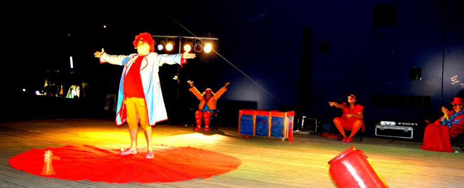 Espetáculos 2009 Portugal dos Cabeçudos O Circo Regressa Festa do Pai Natal