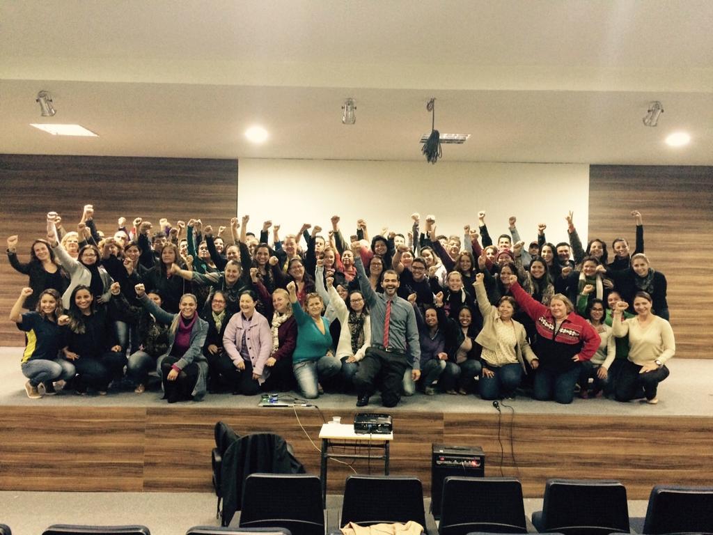 Foto: PVU Governo Mato Grosso do Sul Julho/2015 Você quer um treinamento poderoso, para desenvolver e estimular sua equipe?