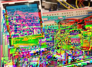 para a faixa de medição de 0 a 5 A do sensor. Todos os dados são indicados no display de LCD como observado na imagem abaixo.