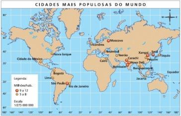 PEQUENA ESCALA / GRANDE ESCALA De uma forma geral, podemos dizer que os mapas de pequena escala são aqueles que apresentam pouco pormenor, ou seja,