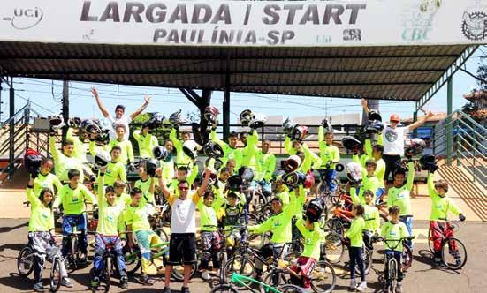 PROJETO ESCOLA DE BICICROSS Ser cidadão. Ser campeão.