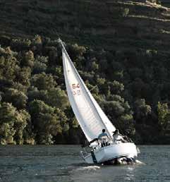 Descrição Completa: P asseio no rio Douro em veleiro privado com skipper: Faça uma visita