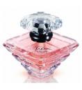Nome: Perfume D'PARFUM Tresor 50ml - Oriental Floral ID#: 69 Detalhes: Perfume Oriental Floral Feminino. A nota de topo é Pralinê as notas de cora&cced. Link: http://dparfum.com/products.php?