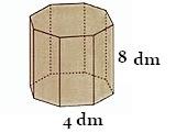 Em uma piscina regular hexagonal cada aresta lateral mede 8 dm e cada aresta da base mede 4 dm.