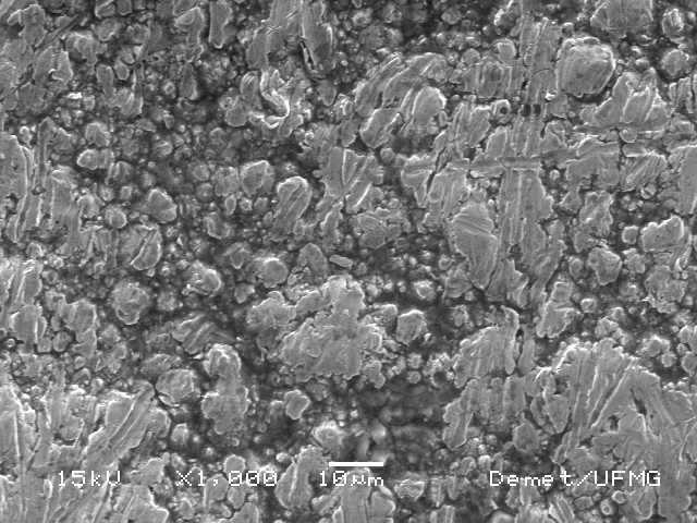 Figura 98 Micrografia do eletrodepósito de níquel; DC =2.3 A/dm²; aumento 1000 x.
