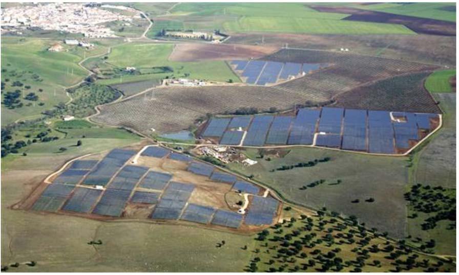 V Os documentos seguintes referem-se a duas grandes centrais de energia solar localizadas no Alentejo.