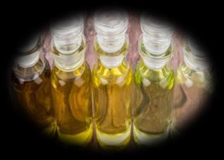 ÓLEOS CARREADORES Os óleos carreadores são óleos gordurosos que não podem ser obtidos pelo processo de destilação, mas pela prensagem de sementes, nozes e amêndoas.