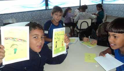 Oficina de Gibis Os educadores motivaram as crianças/adolescentes por meio da leitura de obras como: Reizinho do Congo, Dominó das cores, Vista minha pele, Menina bonita do laço de