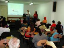 coleta seletiva no município 60 participantes 5 Escolas estaduais atendidas Coleta Seletiva Programa municipal de coleta seletiva solidária desde 2007.