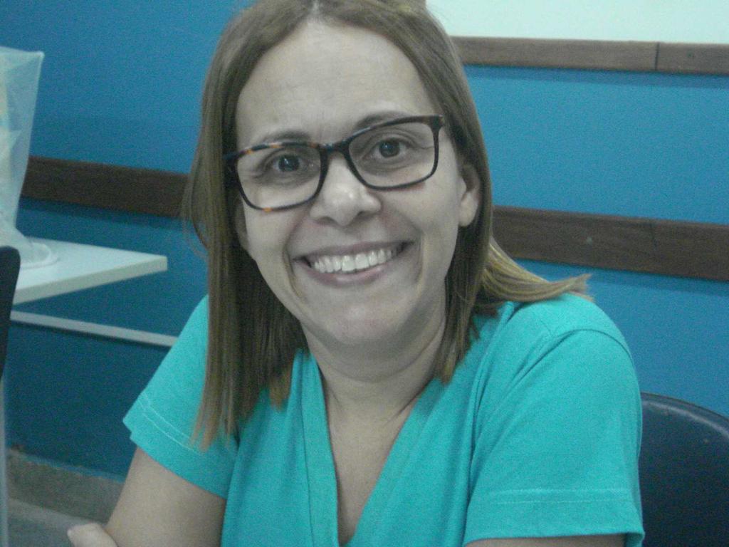 Entrevista com a Professora Efigenia Alves de Souza Oliveira Rapidinhas Onde surgiu a ideia do projeto Jornal? O Jornal Escolar é um projeto obrigatório da Coordenação de Informática.