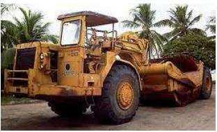 33) (63 DPE-RJ/2014 FGV) Para realizar um serviço de 100 m 3 de base em uma rodovia, foi necessário escavar 110 m 3 de material de jazida. Foram transportados 120 m 3 pelos caminhões caçambas.
