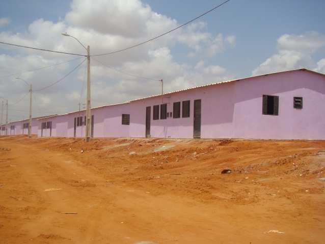 3. PINTURA DE 500 CASAS SOCIAIS NO PROJECTO ZANGO