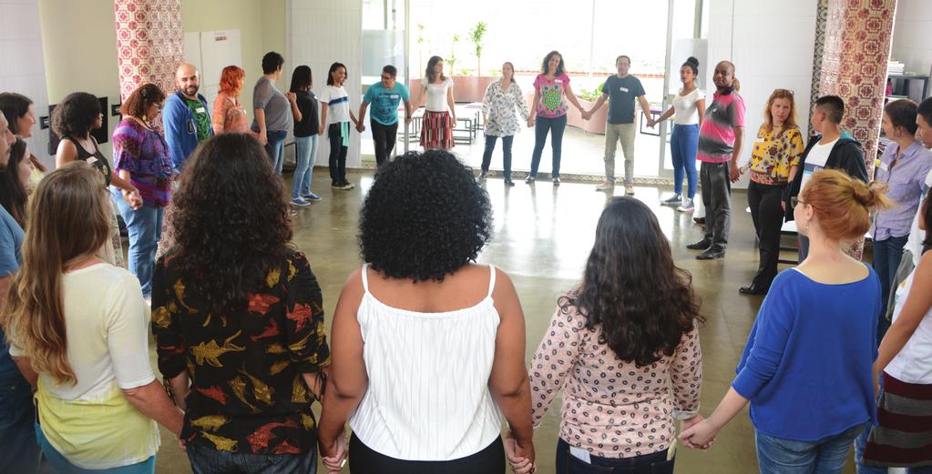 Rede Educação com Adolescentes Encontrão Data: 07/12/2015 Local: Rio Criativo Presentes: 10