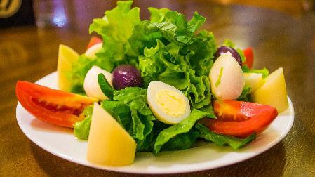 JANTAR Entrada: Mini salada