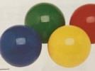 puzzle 4 Peças e 12 bordaduras Cada peça: 100x100cm e 2,5cm de espessura Conjunto de 4 Tuneis e um quadrado de união Conjuntos de 4 arcos redondos Diâmetro 60cm 1 Azul,1 vermelho, 1 verde e 1 amarelo