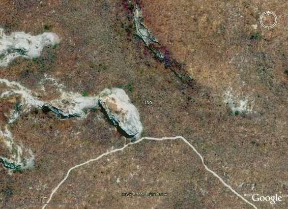 145 Figura 76: Localização do sítio Toca do Caboclo do Angical, Parque Nacional Serra da Capivara, PI. Fonte: Google Earth.
