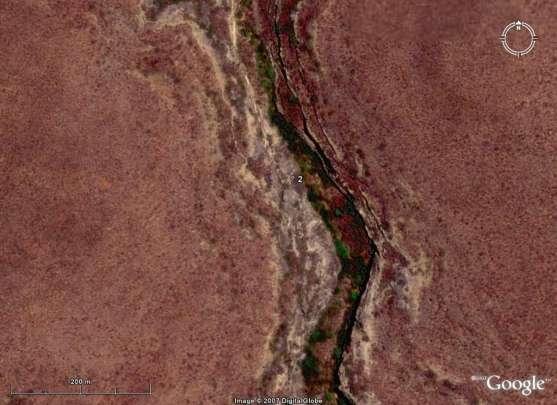 223 Figura 157: Localização do sítio Toca da Entrada do Baixão da Vaca ou da Chiquinha, Parque Nacional Serra da Capivara, PI. Fonte: Google Earth.