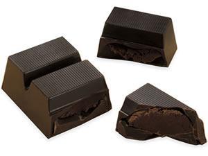 Amargo Chocolate muito pouco refinado, composto apenas por