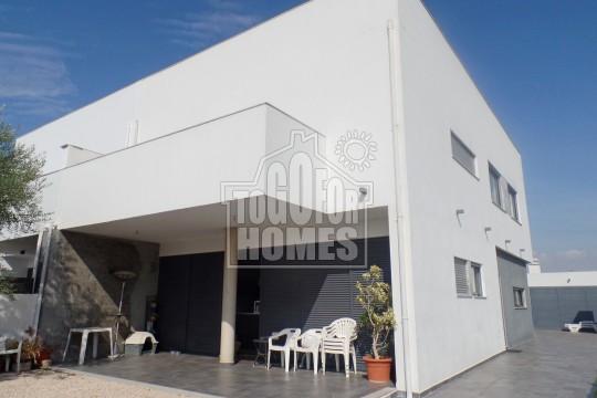 REDUÇÃO Moradia T4 Moderna com Piscina e Vista Mar, Tavira VILLA EM TAVIRA ref. TV719 575.000 545.