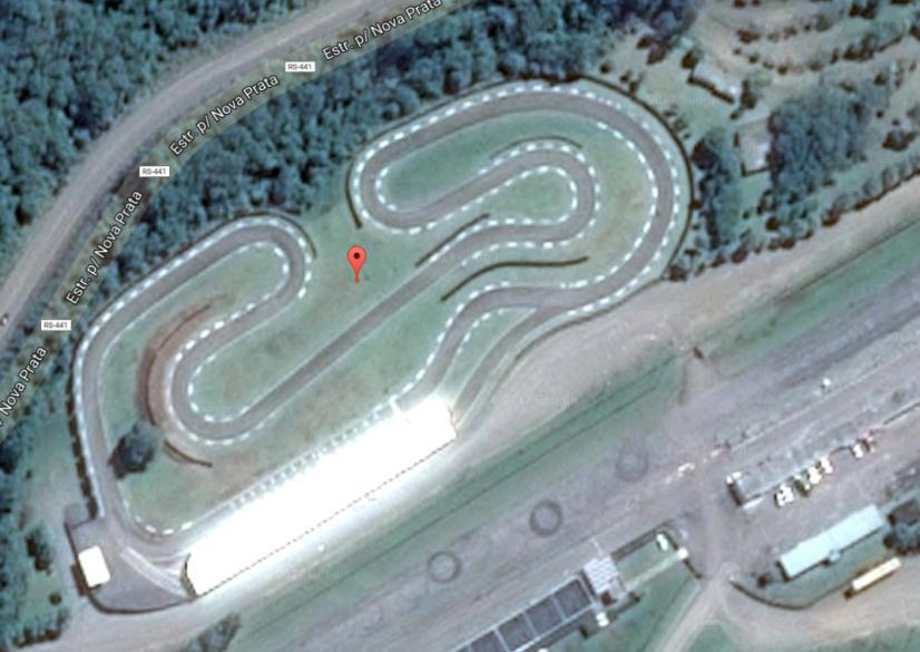 Figura 1 Kartódromo de Guaporé. 2.2.2 Localização do Parque de Apoio, boxes, largada e chegada Rua Agilberto Maia, 699 Guaporé - RS GPS: 28 50'39.6"S 51 51'15.3"W CEP: 99200-000 TEL: (54) 3443 1833 2.